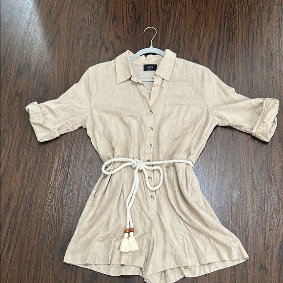 Vici Pants - Vici | Cream Button-Up Romper